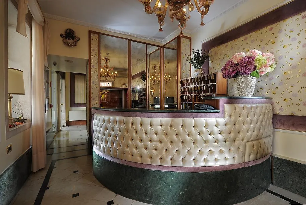 Hotel Arlecchino Venice