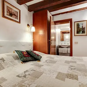 Leo Loc-03081 Venecia